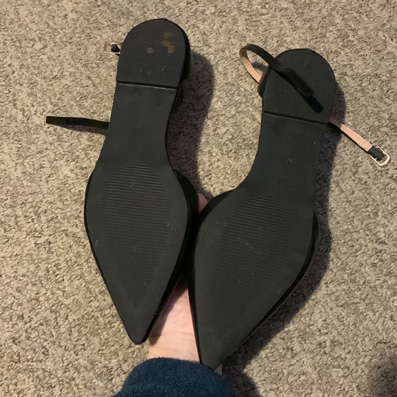 Black  flats - Picture 3 of 3